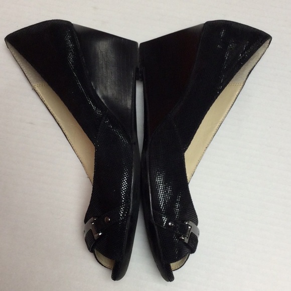 Calvin Klein Sera Buckle Shimmer Peep Toe Wedges Sz 7.5W - Picture 5 of 9